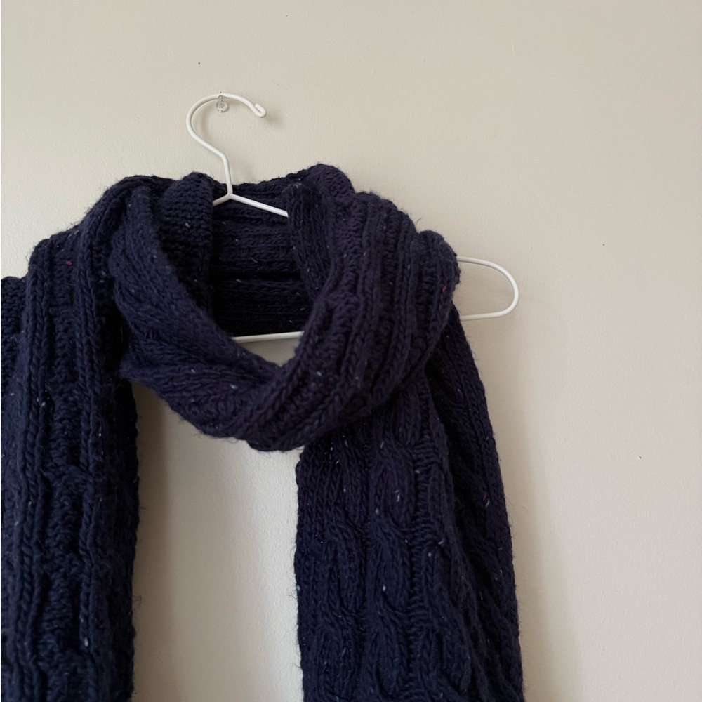 Hollister Cable Knit Scarf